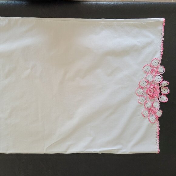 Handmade Crochet pillowcases - Picture 2 of 6